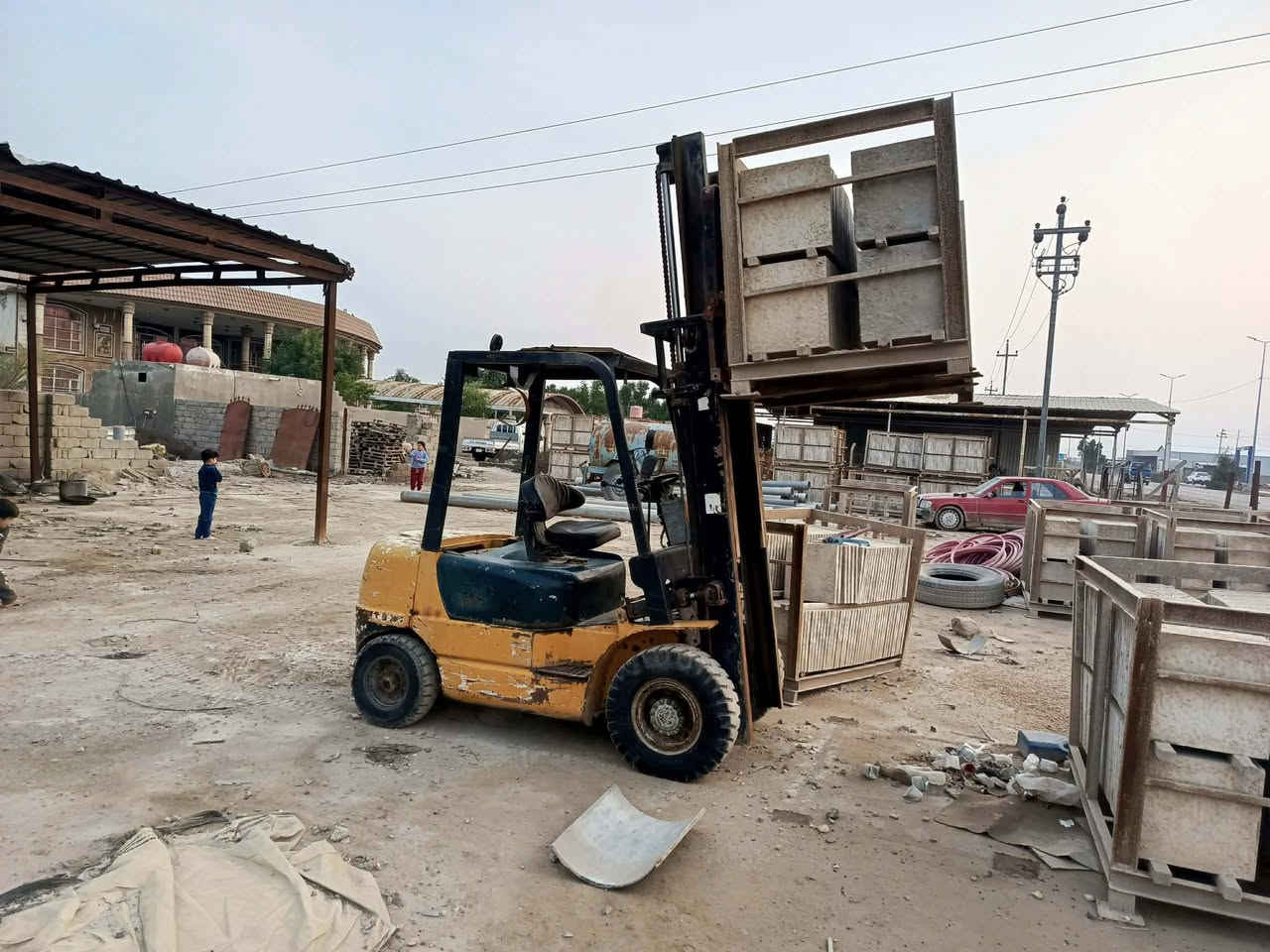 السلام عليكم رافعه شوكيه صيني
جب ناصي حركتين موديل 2007 
العنوان بابل الشوملي ***********
