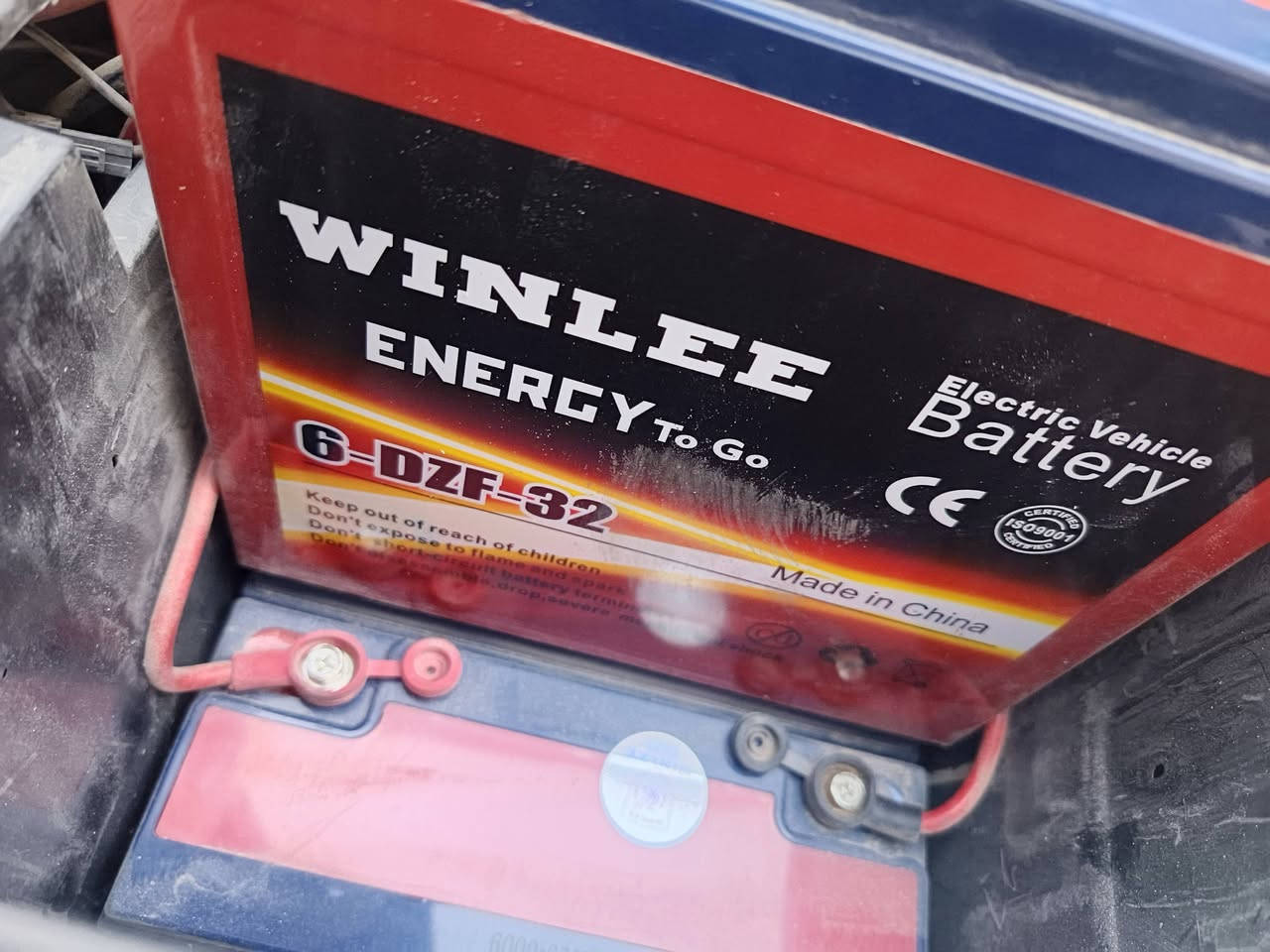 السلام عليكم دراجه شحن البيع 🛑
R11
مديل 2026
سعر 600وبيها مجال 
مستعمله بس نضيفه ما متعبها يعني اطلع بيها مرات الحاجه واشوف نفسي ما محتاجها 
مكاني بغداد الكماليه نهاية شارع 70🟥


**إذا كنت صاحب هذا الإعلان وتريد حذفه لأي سبب، رجاءا أرسل رسالة إلى الدعم الفني**