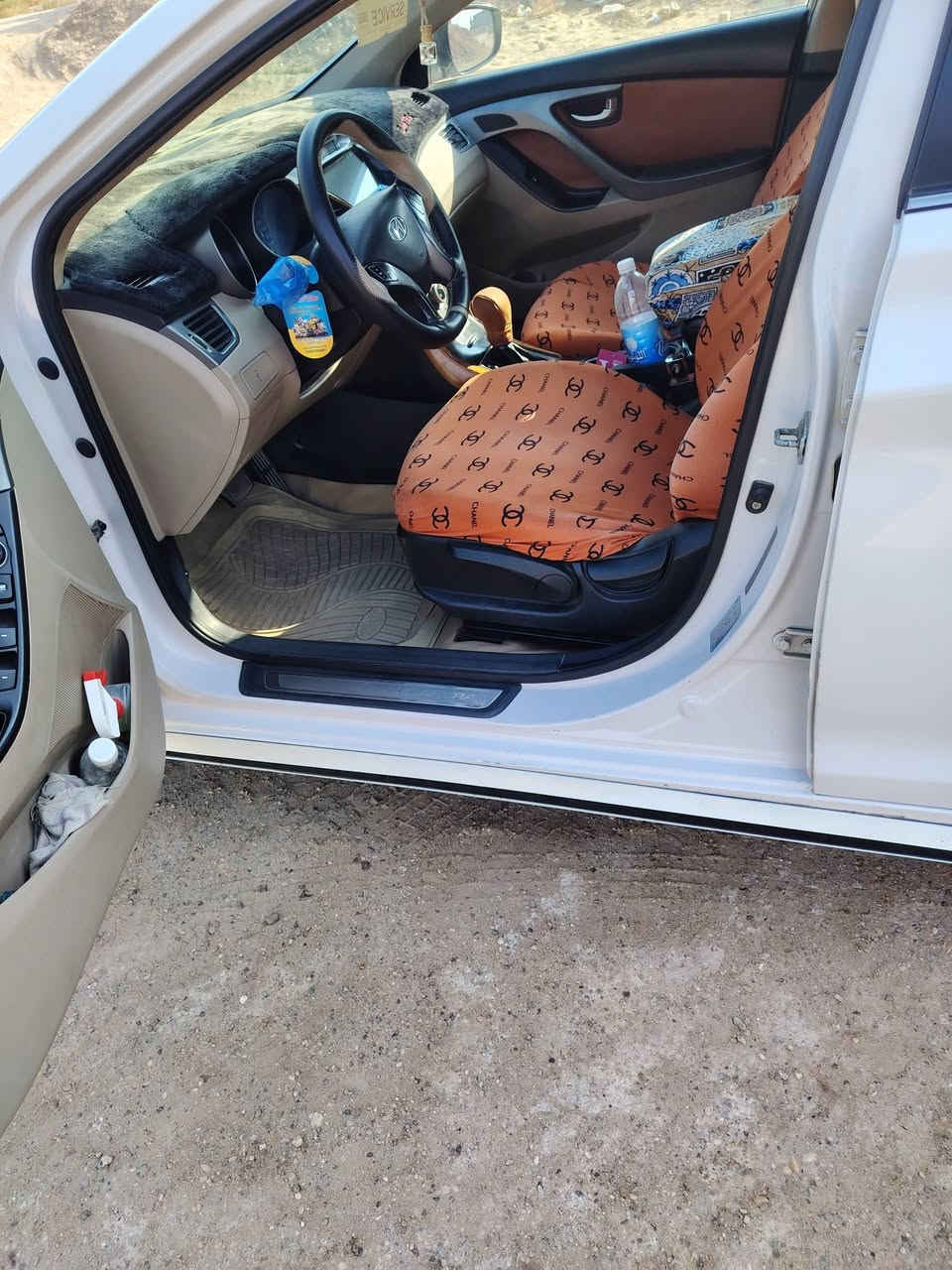 السلام عليكم النترا مضلع  وارد خليجي موديل 2015
أرقام بغداد محرك 1800
عدد المسافات 119 الف
ضرر بس الي بالسونار
جاهزه تخم تاير  كير ومحرك فول مواصفات عدا بصمه
السعر 137 وبيه مجال
مكان السيارة الانبار قضاء العامرية الصمود
للإستفسار الإتصال على ***********
