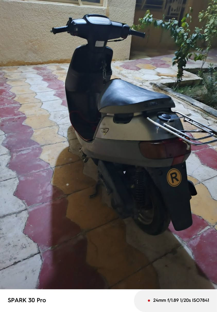 السلام عليكم دراجة بطة لبيع الدراجة نضيفة السعر خاص ‏‪***********‬‏
