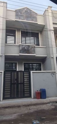 قرب شارع ٦٠ • سند ٢٥ زراعي • ٣ غرف