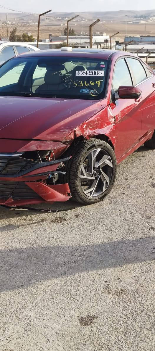 النترا ٢٠٢٤ فول مواصفات  ماشيه ٤٣ الف سياره  فول واحد عله واحد مكاني بغداد المدينه السعر ١٥٥ الاستفسار  ***********
