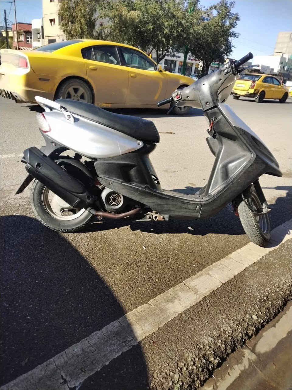 دراجه البيع ماكس قجمه 120 الدراجه نضيفه كلش كهربايات كله شغال عليه صولنصه رياضي محرك ياباني ما مفتوح كلش نضيفه 
مكاني كركوك 
السعر 350وبيه مجال 
الرقم ***********
