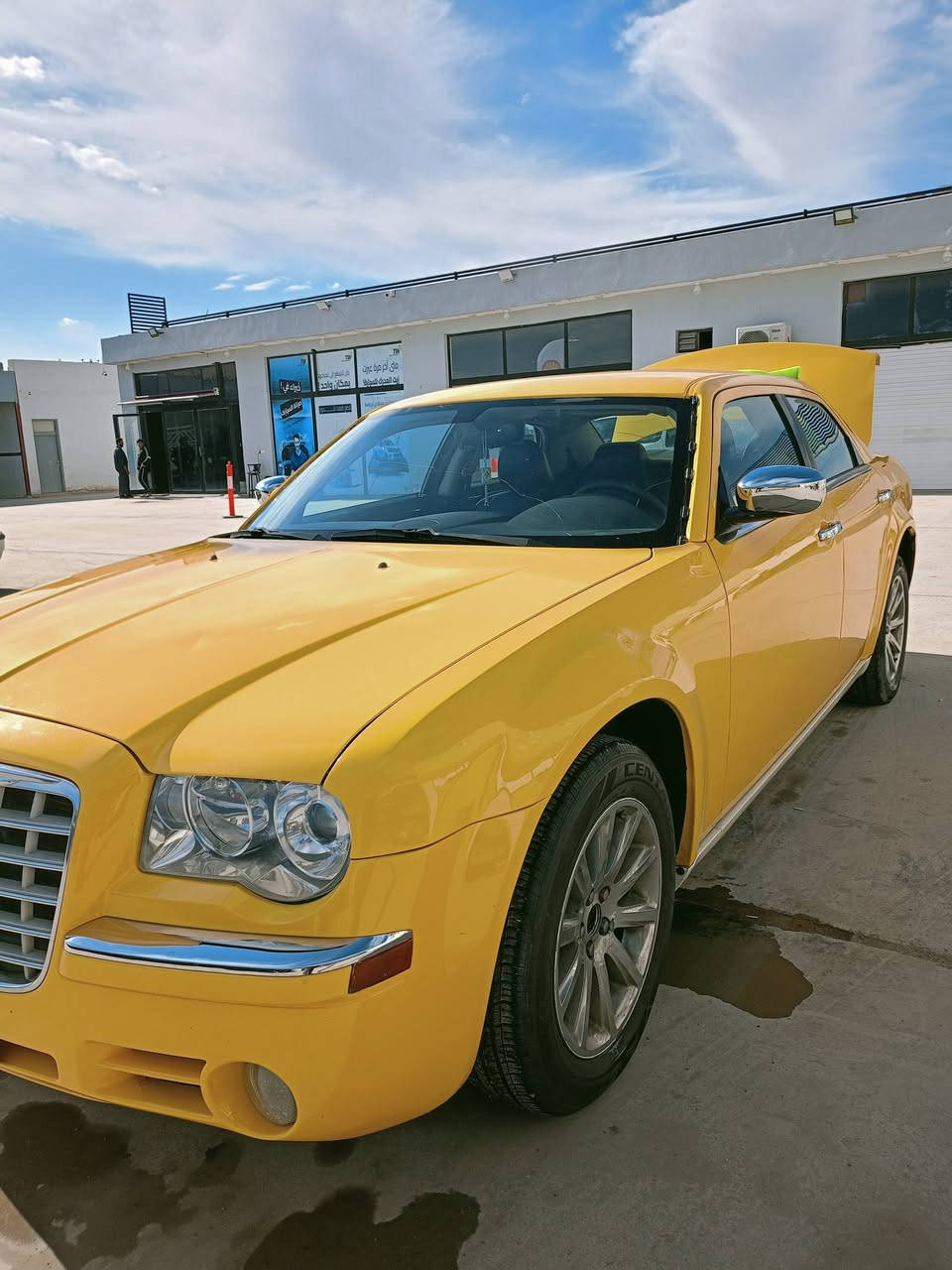 سلام عليكم
اوباما 2010اربع جوكات 
مكينه جديده هسه شاده
معمره وصبغ جديد
خطه كوت بغداد
السعر 100وبيه مجال قليل
الاستفسار الاتصال ***********
