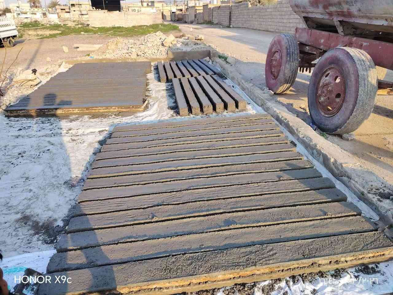 السلام عليكم موجود دنك سياج *********** الكميه مفتوحه طول الدنكه 2متر
