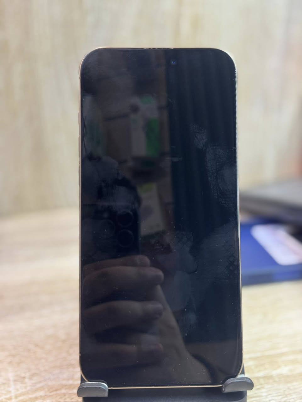 @@السلام عليكم 16 برو ماكس ماستر بطارية 100مشحون 151 ضمانة ينتهي 2026شهر السادس السعر 1365وبي مجال بسيط ملاحظة/ اكو شخوط جدا صغيرة بالشاشة يعني مابينة ابد.
للاستفسار ***********
العنوان/بغداد-الشعب نهاية الفورتات
