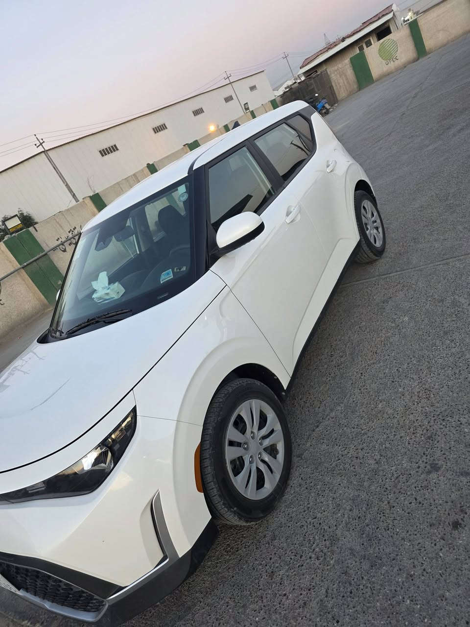 موديل ٢٣امريكي ماشيه ٤٠ سونار مرفوق صورالحدث مرفوقه جاملغ نفسه مصلح ولباقي كفاله عامه السياره حالت الشركه
مكاني بابل ***********السعر ١٦٠ 
سعركلش حلو وبل عافيه الياخذه
