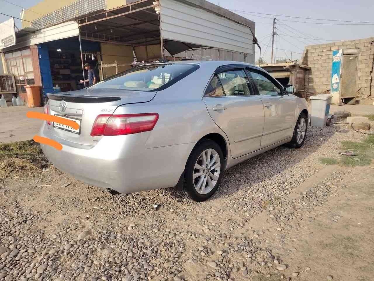 السلام عليكم ورحمة الله وبركاته 
كامري للبيع موديل 2007 خليجي
رقم دولي بسمي تحويل شرط
الضرر قطعه وحدة 
السونار موجود معا الصور السياره مال جناي 
السعر 115 وبيه مجال
مو شراي لاتخابر
ملاحضة البيع نقد فقط
***********
