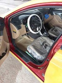 النترا • ٢٠١٢ • امريكي