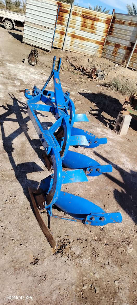 السلام عليكم فيدان حجم ١٢ ابلير مستخدم العنوان بغداد اليوسفيه ***********   ***********
