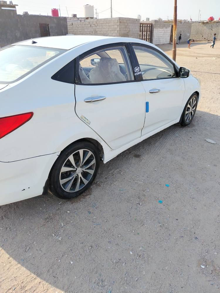 السلام عليكم اكسنت للبيع موديل 2014 مكينه 1600 ام الشاشه كامره خلفيه تخم كشنات جدد تبريد ثلج سنويه 2029 رقم بصره دولي فول مواصفات ام التنته مكفوله عدا الطخه بالمدكر وعته مال فيشه كير او مال كلچ شاهد الله ما فاحصها سياره مال بيت تبريد ثلج رقمي ***********
  سعر 77 بيها مجال بسيط
مكان البصره زبير
