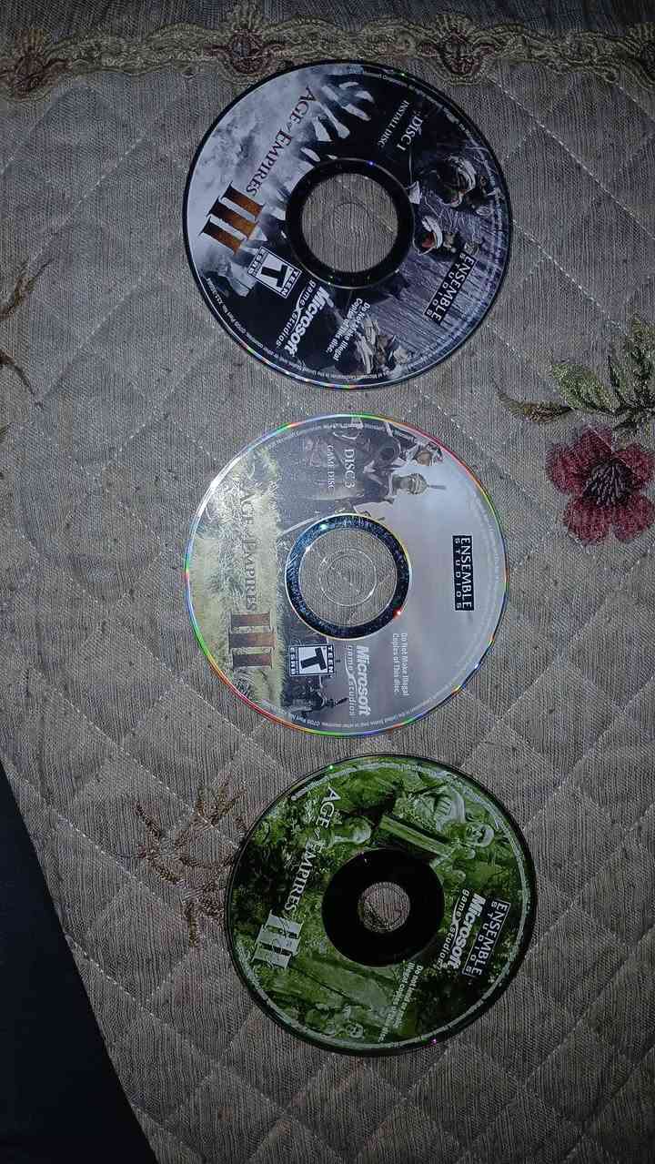 سلام عليكم عندي 3 العاب لعبه يمين WORLD OF WAR CRAFT فيه 4 أجزاء ونظيف كلش سعره 30 الف واللعبه بالوسط  NO MANIS LAND فيه جزئين ونظيف كلش سعره 20 الف واللعبه اليسار AGE EMPIRES فيه 4 العاب واكو لعبه منهن فيه 3 اجزاء وانتو شوفو بال صور سعره 100الف


**إذا كنت صاحب هذا الإعلان وتريد حذفه لأي سبب، رجاءا أرسل رسالة إلى الدعم الفني**