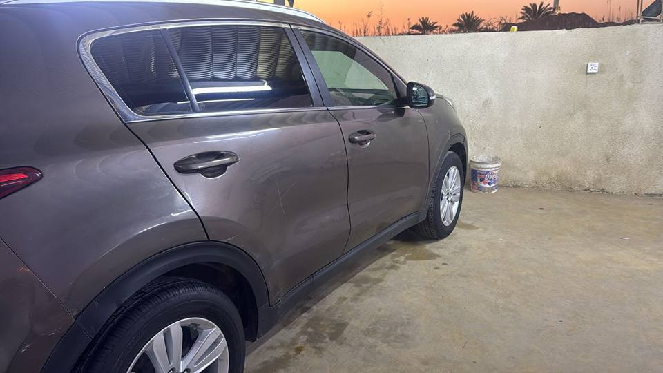 مكلف بنشر سبورتج 20018 السعر 155 $ خليجي بسم بنيه   رقم انكليزي واسط بدون ضربه ولا صبغ السياره حلوه مال بيت من الشركه بسمها يعني منذ دخولها العراق حتى الان العنوان جسر ديالى القديم شارع مستشفى التويثه رقم الهاتف *********** بغداد, العراق
