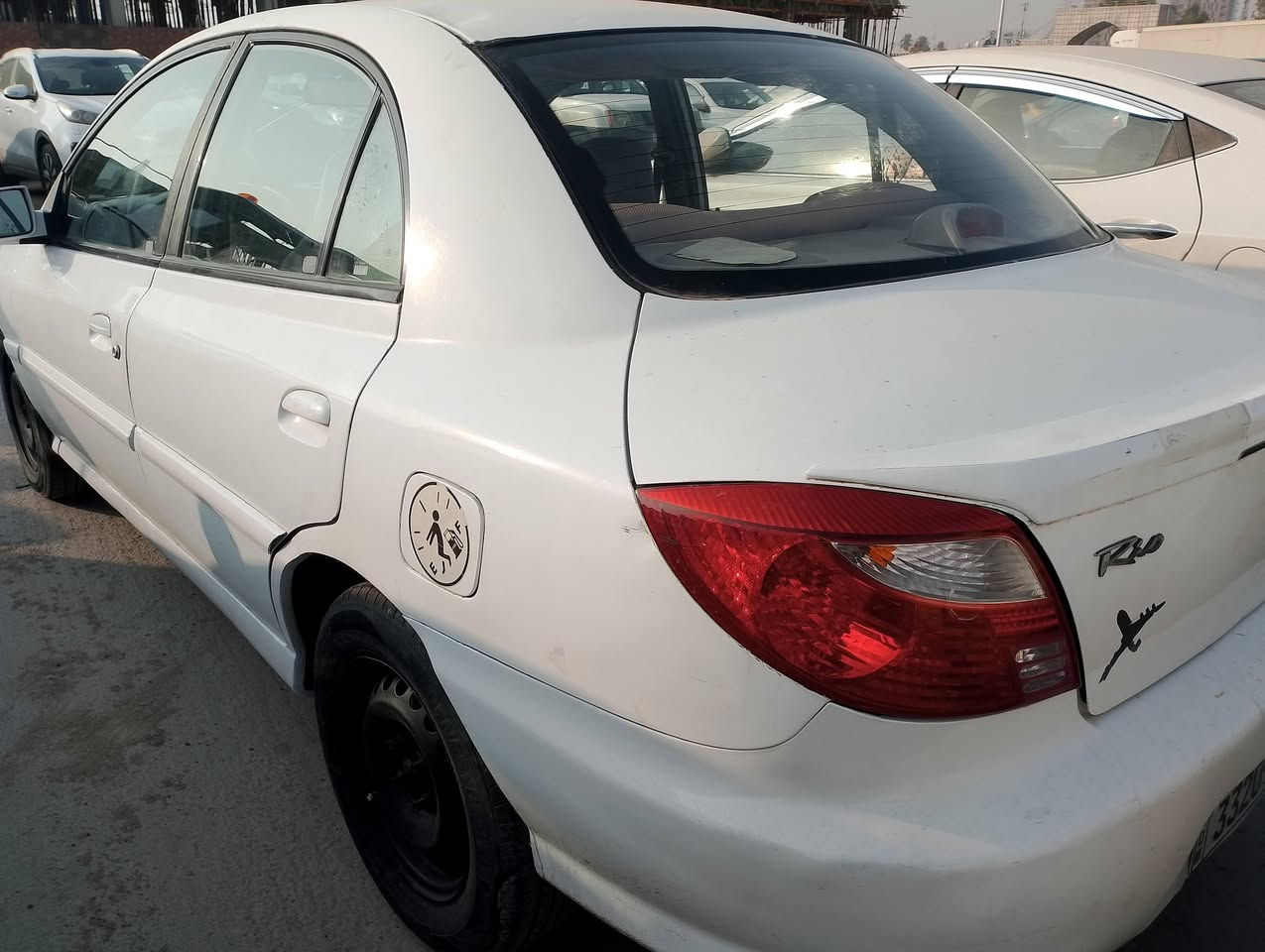 كيه ريو 2001 
محرك كير عادي مكفولات
السياره بسمي سنويه جديده 
السعر 42اوبيها مجال بصيط
الاتصال فقط ***********  واتساب 
0770580819
