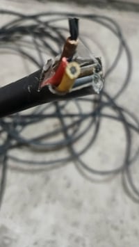 كيبل نحاس • ٤ خطوط • ٣٣ متر