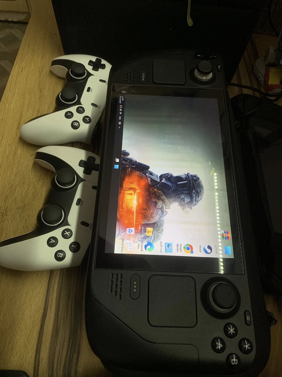 السلام عليكم
جهاز الكيمنك المحمول الاستيم دك LCD
الجهاز نضافه حدا عاليه بدون اب خلل او ملاحضه مضمون
اكيد معروف بامكانياته العملاقه بتشغيل كافه الكيمنك الثقيل
+AAA
من العاب الكومبيوتر ps5 و كذالك تحميل جميع انوآع المحاكيات 
جهاز هارد ٢٥٦كبكا بالاضافه الى رام ساندسك ٢٥٦ كيكا
الجهاز طبعا نضام وندوز ومثبت كافه التعريفات و جاهز للعب
مع جنطه خاصه و دبل جوستك 
السعر ٤٤٠ الف فقط 
بغداد قرب البياع ويوجد 🚚 توصيل
تواصل***********
