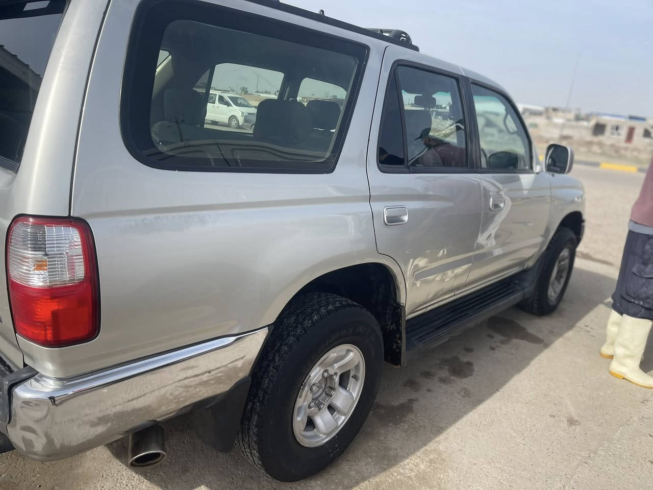 السلام عليكم فور رنر 2001 محرك وكير بلادي مو تحوير سته سلندر رقم دهوك بسمي سنويه 2029 تبريد 🥶ثلج تدفئه كهربائيات كلها شغاله السياره بعد احلا من الصور فور ويل الاستفسار عل الرقم *********** المكان صلاح الدين سامراء
