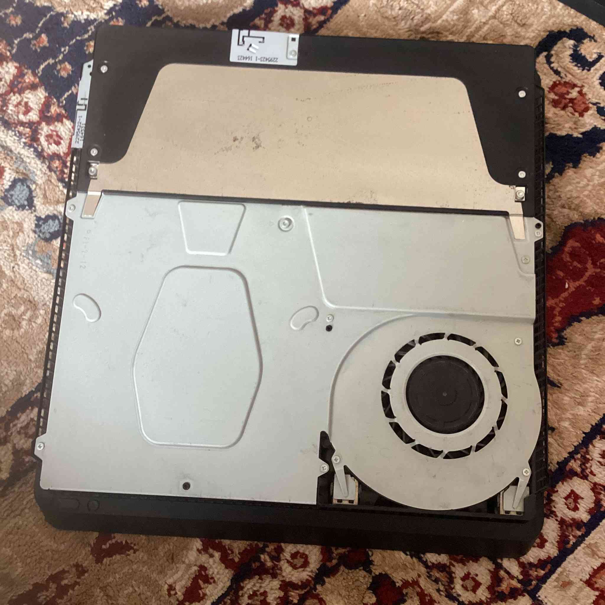 السلام عليكم 
عندي بلي فور مهكر نضام 11(دنكل)
لوك ستيكر لا مفتوح ولا مصلح مداخل صيانه ابداً 
البلي مآبي صوت ابداً 
البلي نضيف جداً  النضافه 100‎%‎
البلي ما بي اي خلل ولا اي شخط 
البلي نضيف بمعنى الكلمه 
يحتوي عله 2جوستكات
كيبل تشغيل
كيبل HD
للتواصل معي خاص (ماسنجر)

السعر :(365)الي يشهد مشتري ب 400
وبي مجال للشراي 
رجاءً إذا ماتشتري لا تراسلني 🩵.


**إذا كنت صاحب هذا الإعلان وتريد حذفه لأي سبب، رجاءا أرسل رسالة إلى الدعم الفني**