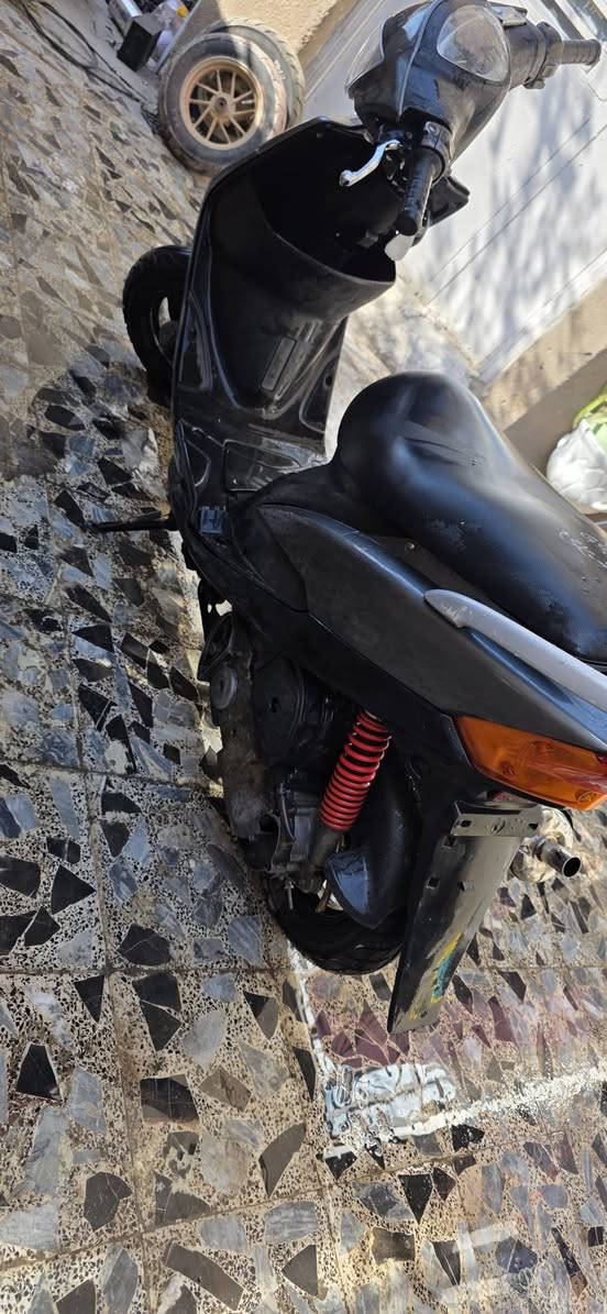 السلام عليكم حبايب ماكس عدلة بوشة 55 ابلاد اجيب المصلح ويك يلة تاخذ الدراجة كفالة عامة بية اكلجات او اشاير او بكلايت 
مال اربعة او كشن مسح الدراجة نكرة سلف  السعر 750 او بية مجال شي بسيط  مكاني ميسان مغربة


**إذا كنت صاحب هذا الإعلان وتريد حذفه لأي سبب، رجاءا أرسل رسالة إلى الدعم الفني**