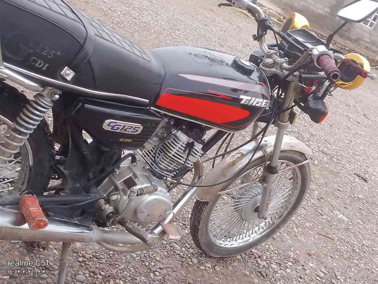 (النضيف النضيف)
السلام عليكم موطور تايكر 2020 درجه اولى مامطخوخ صبانه تفحص وتاخذ ونضافه كدام العين  ..اتصل غير متواجد خاص ***********
