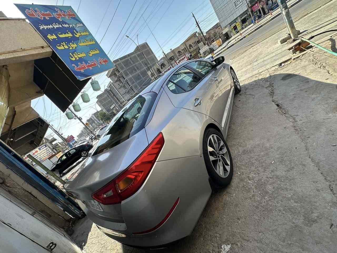 السلام عليكم للبيع أوبتيما جيتي لاين 2015 فول مكينة 2400 والسيارة مكفولة ما عدا رصعة خفيفة واضحة بل الصورة كير مكينة تبريد مكفول للأستفسار الاتصال على رقم الهاتف ***********
