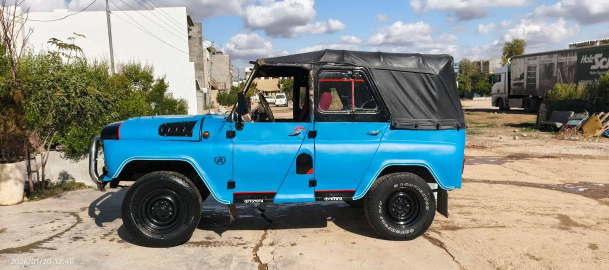 جێب واز مۆدێل 1988 گێڕو مەکینە ئۆنجی ئۆتۆماتیک ئەکسل فاڕە بەشەرتی بێ عەیبی
ژ.م ***********
سعر:22گەڵا كالار, السليمانية
