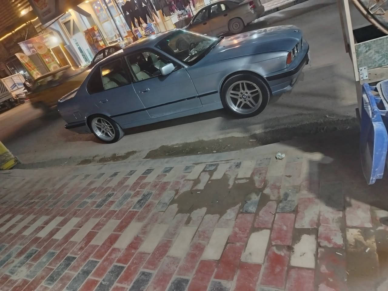 سلام عليكم سياره بيم سعر 45
عليه غرامه مروريه مليون ينزل من سعره 525 مسكر كير اوتو موديل 92 رقم أربيل الماني وكاله بسمي تريد وكاله تريد تحويل موجود سياره تعمير جديد هستونيي مطلعه من صناعي سياره جاهزه من كلشي وكلشي شغال كير ومكينه بل كارتون تخم تاير كهربائيات حلوه شغاله سياره نقص تتفئه فقط فول فتحه بجم عريض سلايت جام كهربائي تبريد ثلج مكان سياره نجف تواصل عن طريق ***********
