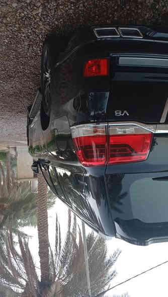 سلام عليكم لاندكروز21فول 1/1شركت ساز 8سلندر مكفوله ماعده بارد أقل الشبر ماشيه95السياره جديده رايده735 للاستفسار ***********
