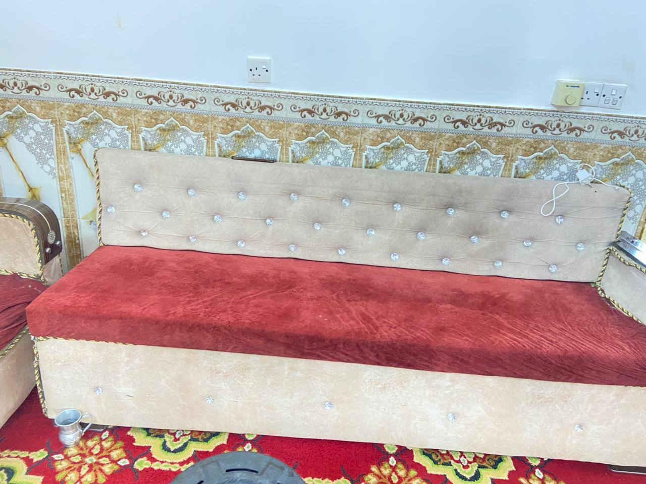 للبيع تخم سعره 150 بي ضرر بسيط مكاني أبو غريب الرضوانيه الغربيه تواصل او تصال ع واتساب ***********
