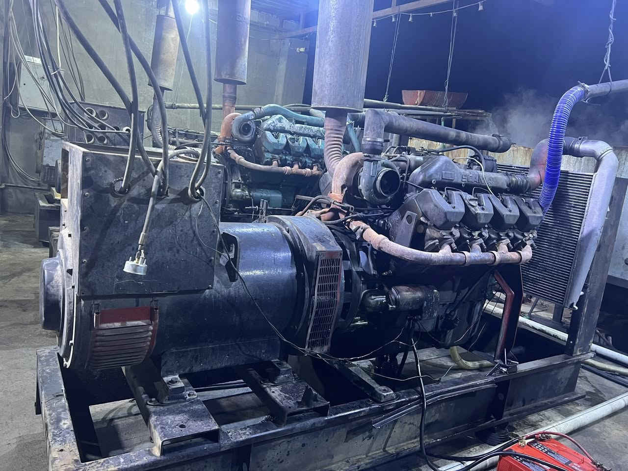 متاح سكانيه ثمانيه ٤٣ صفر عشره ستندر صاطره بستم راس توليد ٣١٣ كيفي سعرها ٦٠ ورقه مكاني لرمادي لشراي يتصل ول موشراي لايتصل ***********
