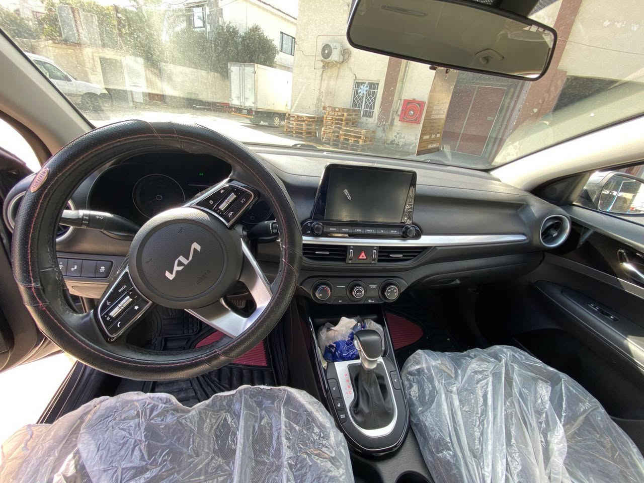 السلام عليكم
فورتي موديل 23 مواصفات ex
قطعتين تبريد تدفئه بلكشنات والستيرن تحديد مسار اشاير بلمري لايتات لد امامي شاحن واير ليس رقم نينوى 
ماشيه 27 السعر170وبيها مجال  السياره كلين للتواصل 
***********
***********
