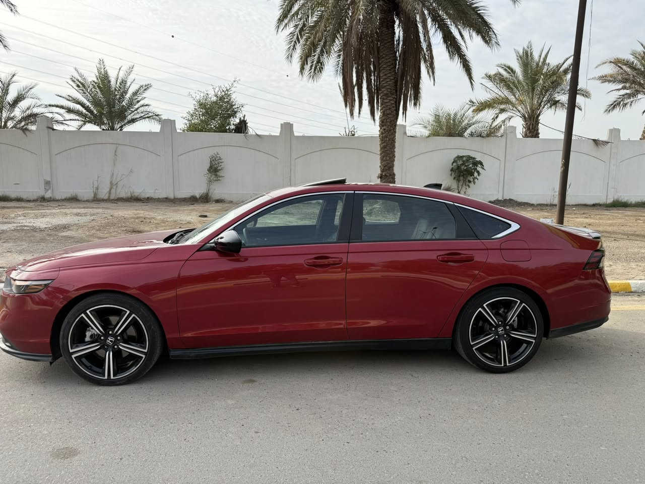 سلام عليكم🙋🏼
الي يحب يضيفني على صفحاتي مختص بيع سيارات الوارد والخليجي  و مزاد وتعقيب تصليح تجاره قطع الغيار والادوات 
📍 تيك توك: محمد ذيب لتجاره سيارات
📍 فيس بوك : محمد ذيب هوندا
📍 مكاني بغداد العامريه
📍 عنوان الشركة والمزاد بغداد المنصور 
تقاطع سيد الحليب
🚘✌🏻
 ١-نوع السياره: هوندا اكورد هايبرد 
٢-موديل:2025
٣-فئة السياره؛سبورت
٤-حجم المحرك:2000 هايبرد
٥-المسافه المقطوعه:5000mi
 ٦-الضرر  السياره:جاملغ مبدل نفس الون ونص دعاميه صبغ 
٧-موقع السياره:بغداد العامريه
 ٨-رقم الوحة: فحص موقت تترقم مجاني
٩-سعر الكلي للسياره:٢٠٨$
١٠-شرح اضافي للسياره :
للاستفسار مراسله الصفحة  او على واتساب
***********
