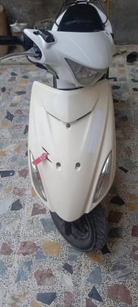 دراجة نوزل • دراجة نظيفة • لون حليبي