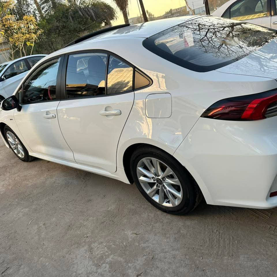 السلام عليكم
سيارة كورلا هايبرد 2025 ماشيه 5 الف

رقم بغداد بأسمي محجوزة للمصرف استقطاع 

تجميع صيني 

بصمة

الاضائة الامامية LED 

نظام طوارئ 

مانع انزلاق 

نظام GBS

فتحه سقف  

الداخل اسود

اشاير بالمري

رادارات

تحديد مسار 

تنبيهة ورجوع عند الخروج عن الطريق

رادار تحديد سرعة الشارع 

رادار امامي

مثبت سرعة 

وقوف ذاتي 

مستشعر اصطدام 

عدادات دجتال

مقاعد جلد 

كامره خلفيه دوارة

تحكم التبريد شاشه

شاشة كبيرة 

8 وسائد هوائية 

اوتو هولد

سايد بريك بصمة 

حساس ضغط الاطارات 

جميع اضواء السيارة الخارجية LED

جميع نوافذ السيارة اوتو

كشافات ضباب

لد نهاري

سبير خلفي 

ملاحظة السيارة كفاله عامه من الصبغ  بس بيها شخط جدا بسيط بالدعامية من جوة ما يبين وبيها شخطة خفيفة كلش باب الخلفي ومايبين وكفالة عامة السيارة 

الموقع بغداد الحرية

***********

السعر 140 وبيهه مجال بسيط حك الجية
ملاحظه سبب البيع ظرف خاص
#الجميع
@إشارة
