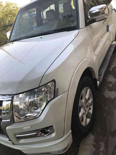 سلام عليكم 
باجيرو للبيع موديل ٢٠١٠
بيهة صبغ جاملغ ايمن اثر شخط يبين بالسونار
ماشي ١٨٦ الف حقيقي 
مكان بغداد
***********
واتساب موجود
محدثة ٢٠٢٠
رقم بغداد
السعر ١٥٠٠٠ $
