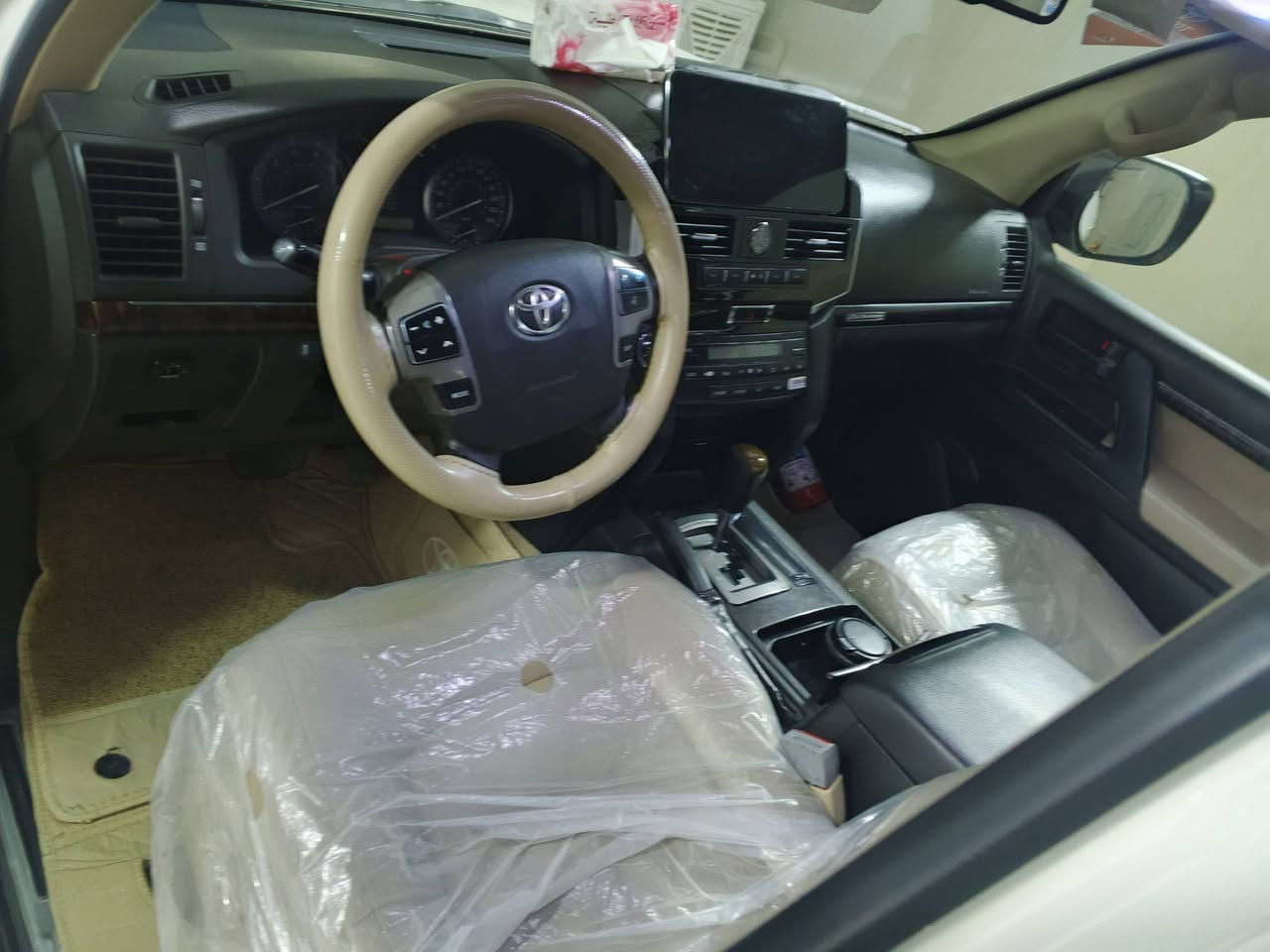 سلام عليكم شباب لاندكروزر موديل 11 ستنيه اصل رقم بغداد وسمي مكفولة من ضرب وصبغ عده بارده بسيط جدا وسونار مرفق وي الصور *********** واتساب بي أكتب رقم 1 بل تعليقات وتعرف السعر
