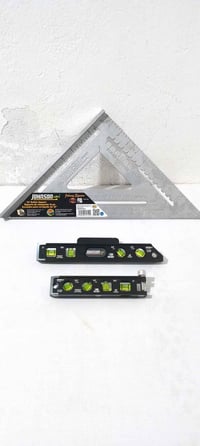 أدوات حدادة • صنع أمريكي • القرنة