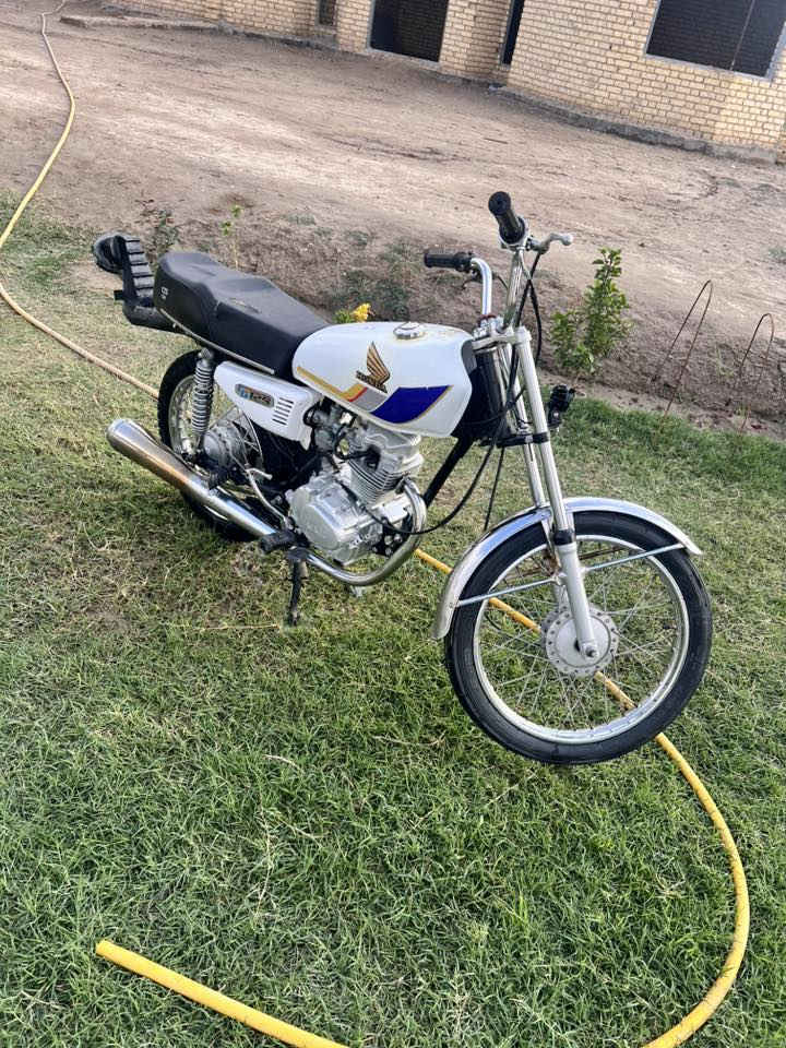 للبيع كلك مفتوحه ولفات سعر 450 وليها مجال بسيط مامتواجد ع لخاص رقمي ***********
