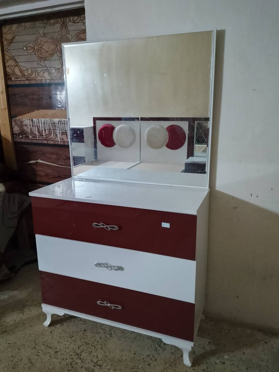 سلام عليكم غرفة تتكون من 7قطع السعر 300بي مجال بيسط لشراي


**إذا كنت صاحب هذا الإعلان وتريد حذفه لأي سبب، رجاءا أرسل رسالة إلى الدعم الفني**