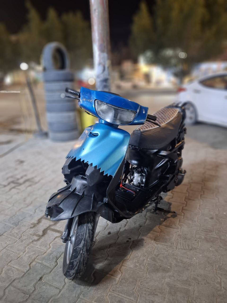 السلام عليكم
م ت ا ح 
دراجه فراشه اول فتحه للمكينه 
كهربائيات شغاله هندر واحد تشتغل 
عوزهه باتري + دكم تشغيل 
مكان نجف حي العسكري گبل 
***********
