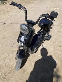 دراجات شحن للبيع بسعر كلش مناسب سعر خاص أو على الواتساب 07737864677