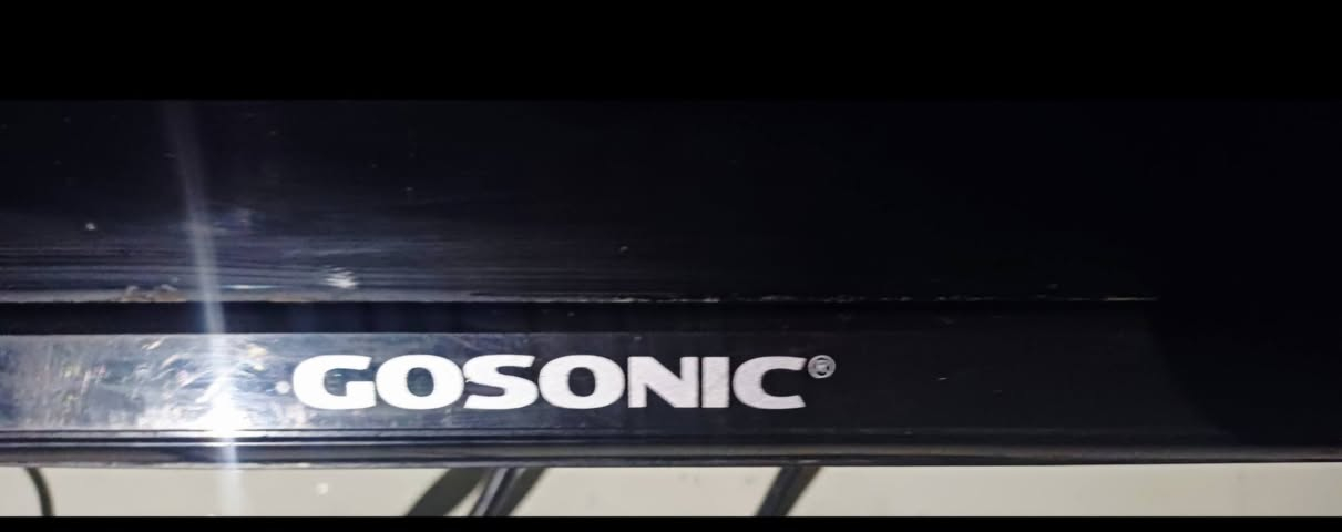 بلازمة حجم 33 نظيف جدأ نوعة جوسونيك باب اول.   بدون اي عيب سعرة ٧٠ حي الوحدة***********
