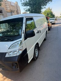 موديل 24  ماشيه 30 الف وقابل للزياده مكينه 2400 بانزين لا صبغ لاظربه م...