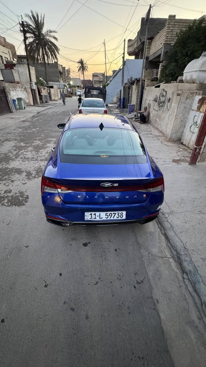 السلام عليكم.
للبيع الانترا هايبرد 2023 وارد أمريكي  حادثها قبق جنطه مبدل وبيها بارد قليل بالجاملغ الأيمن والايسر واضح بالصوره كير ومكينه وتبريد كفاله السياره ماشيه 66 ميل قابل للزياده السعر 135 بيها مجال بسيط
مواصفات بلو
نظام ترحيب
تشغيل بصمه
اوتو
سايد بريك كهربائي
نقطه عمياء
تحكم استيرن جهتين
هزه جديده
سنوية 2029 بأسمي شرط التحويل
للتواصل *********** مكاني بغداد الدورة
غير متواجد ع فيس
