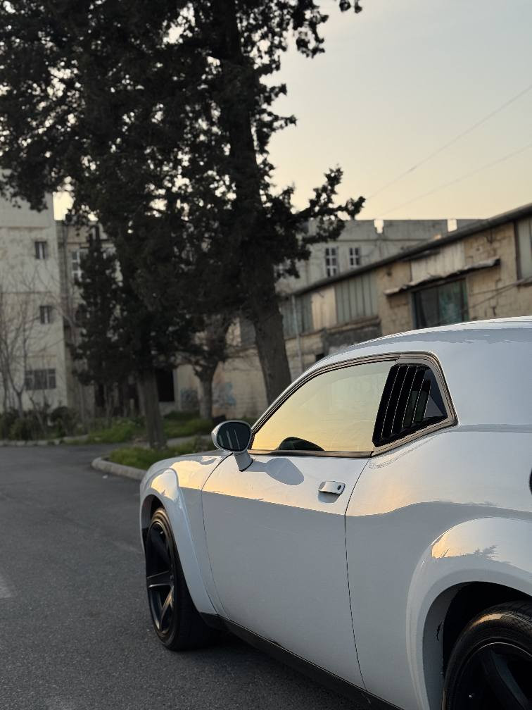 🤍سلام عليكم شباب انشالله الكل بخير🖤
سيارتي للبيع Challenger 2019 V6
السياره مواصفات ال٦ سلندر:
🤍شاشه وسط
🤍كشنات كهرباء جلد احمر
🖤شفتات ستيرن
🤍كامره خلفيه حساس
دكمهSport
🤍لايتات ليد
🖤الاضافات:
🤍جناح Demon
🤍دفيوسرSRT
🖤وياله هيلكات ٢٠
🤍وايدبودي
🤍دعاميهSRT
🖤لحيهSRT
🤍سكف روزرايز
وبعد....
السياره بيه ٣ جملغات وشبر صبغ ثنين خلفي واحد امامي بجم كبس بدون دواخل بدون ارباك فقط تكمه صدر امامي خلفي بانصات منضومه بازنزين دهن هزه سنويه كلشي جديد كير محكر تحويل غرامه شرط مابيه ٢٥٠ مصرف ماشيه ٦٧ الف مكانه سليمانيه وسعره (١٥٨) وبيه مجال و تدللون اسف عل اطاله

🤍🖤🤍🖤🤍🖤🤍🤍🖤🤍🖤🤍🖤🤍🖤
-***********

🖤🤍سلاو هاوريان هيوام باشيتانه🤍🖤
سەیارەکەم بۆ فروشتن Challenger 2019 V6
مواصفاتی ٦پستونە:
🖤شاشە وسط
🤍کوشن کارەبا جلدی سور
🖤کیر سەر سوکان
🤍کامێرە حاسە
🤍٣ جورێ سوکان
SPORTدكمه🖤
🖤لایت لێد
🤍بالێ Demon
🤍دفيوسرSRT
🖤وياله هيلكات ٢٠
🤍وايدبودي
🤍دعاميهSRT
🖤لحيهSRT
🤍سكف روزرايز
زوری تر.....
سەیارەکە ٣ پارچەوپەلەیک بوێاغە ٢ چەمەلەغ پشتەوە دانێکی پێشەوە بێ ناو بی إرباگ تەنها شان هەموو شتێکی تازەیە تاقم پیش رون فێت پەمپ هەزە سەنەوێ ٦٧ هەزار روشتوە شوینێ سلیمانیە نرخی (١٥٨) ومەجال لەخزمەتانام
🤍🖤🖤🤍🖤🤍🖤🤍🖤🤍🖤🤍🖤🖤🤍🤍

☆*********** السليمانية, العراق
