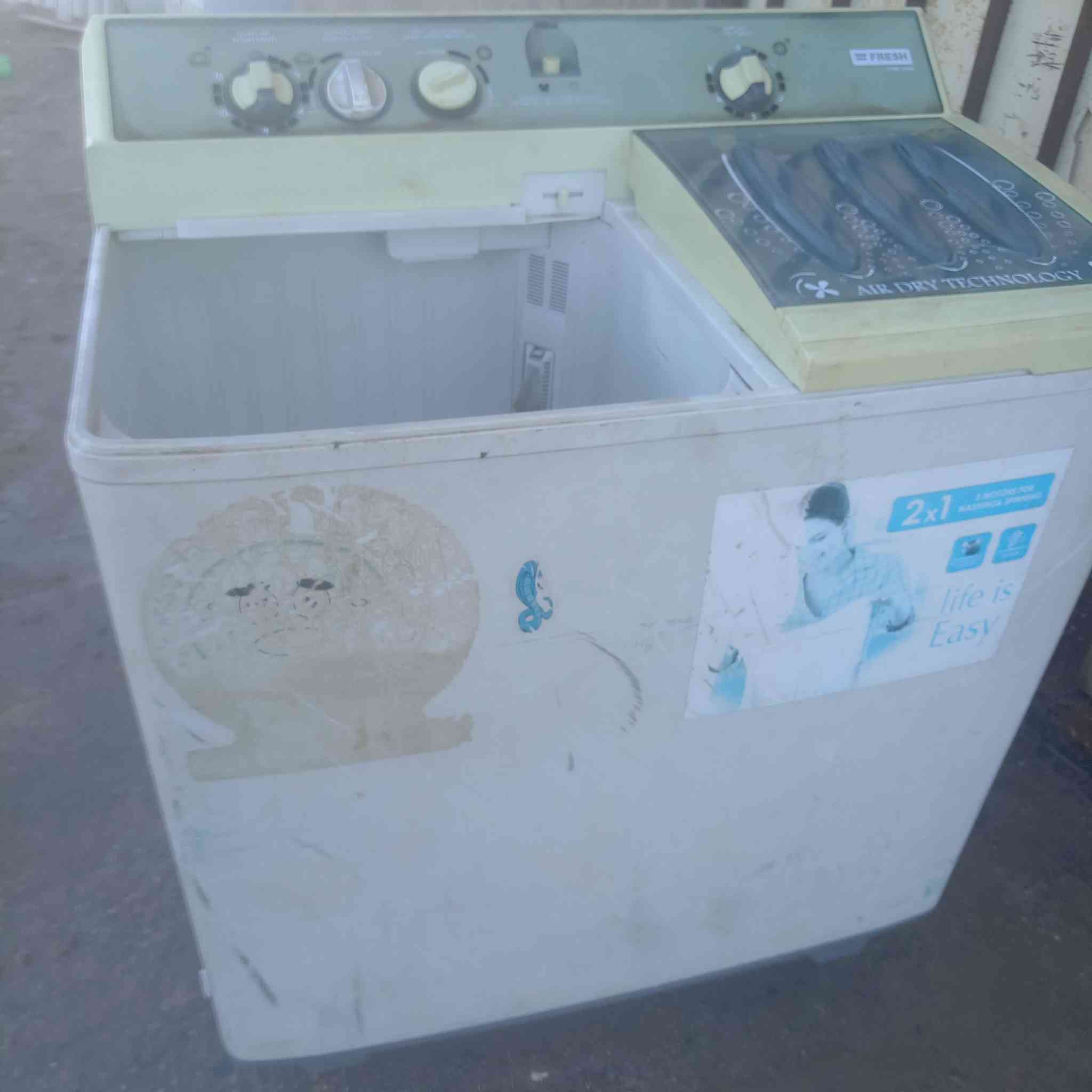 غساله 16 كيلو شرط الشغل
المكان حصوه حي عداي مقابيل موكب الزهراء
***********
