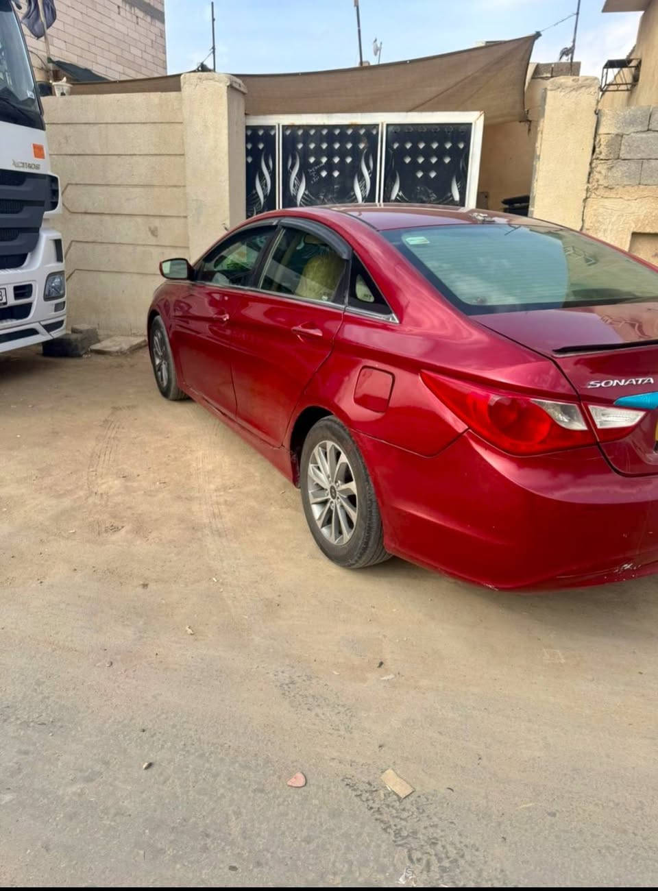 سلام عليكم سوناتا وارد امريكي مديل 2013
محرك جي دي اي 
مكينه كير حداده كفاله 
بيه ضربه جوه قبق البانزين صبغ 
سياره جاهزه من كل شي
سعرها 97
مكانه البصره 
***********
