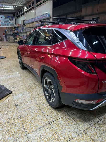 السلام عليكم للبيع 
توسان 2022
فول مواصفات 
بدون ايرباك 
مواصفاتها 
كشنات تدفئه وتبريد 
ستيرن تدفئه
اوتو هولد
كير ازرار
دخول ذكي
ريموت تحريك السيارة 
بانوراما
قيادة ذاتية 
كشنات كهرباء
صندوك كهرباء
حساسات امامي خلفي
ورادار 
توقف طوارئ 
كامرات بالمراة
نقاط عمياء
السيارة فول الفول مواصفات 
مفولة من كلشي 
مكان السيارة بغداد
رقم اربيل 
السيارة ماشية 140 الف
سعر السيارة 210 وبيها مجال حك الجية 
سونار السيارة موجود وصور الحادث بالمنشور 
للتواصل 
***********
***********
