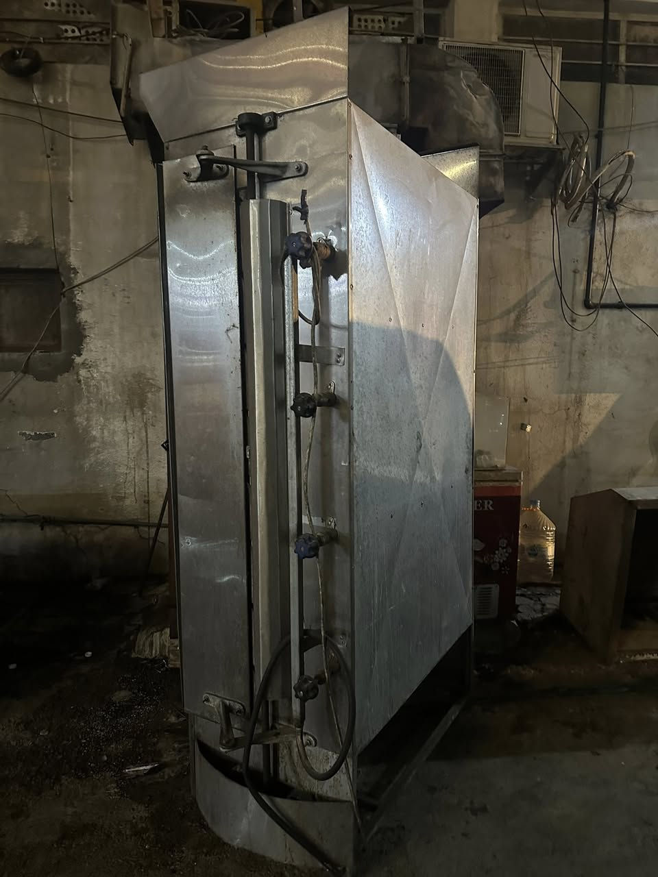 شوايه دجاج
للبيع جديده كلش ممستعمله بس عليها تراب ***********
