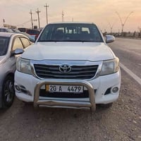 تيوتا هايلوكس فور ويل 2014 السيارة كفالة عامة رقم ديالى  السعر 235 للت...